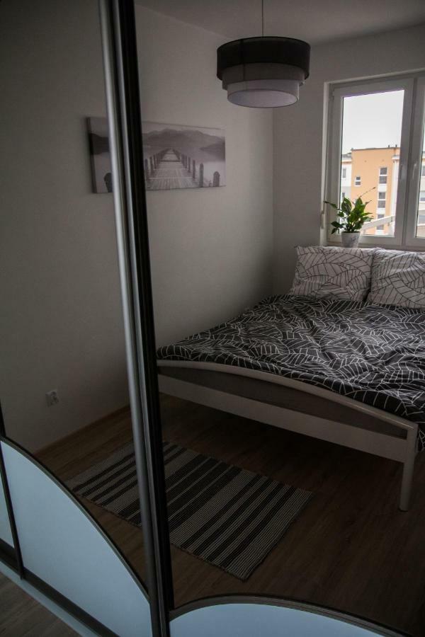 Apartament F&J Thorn Exterior foto
